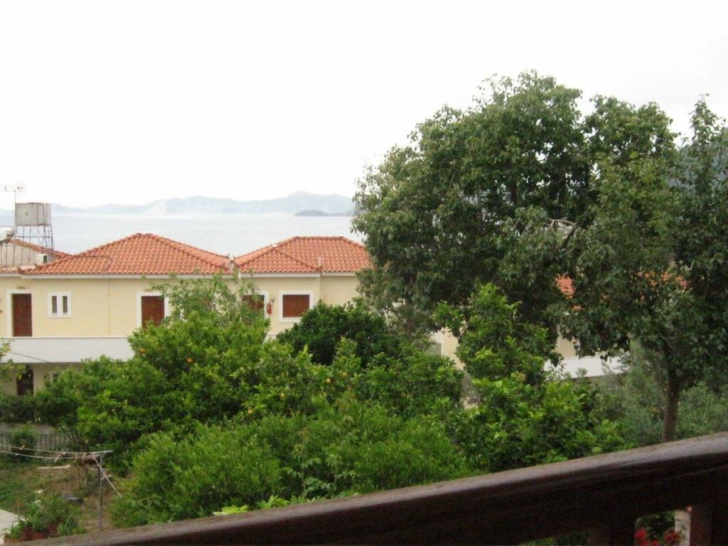 Panorama Apartments Marathókampos Екстериор снимка